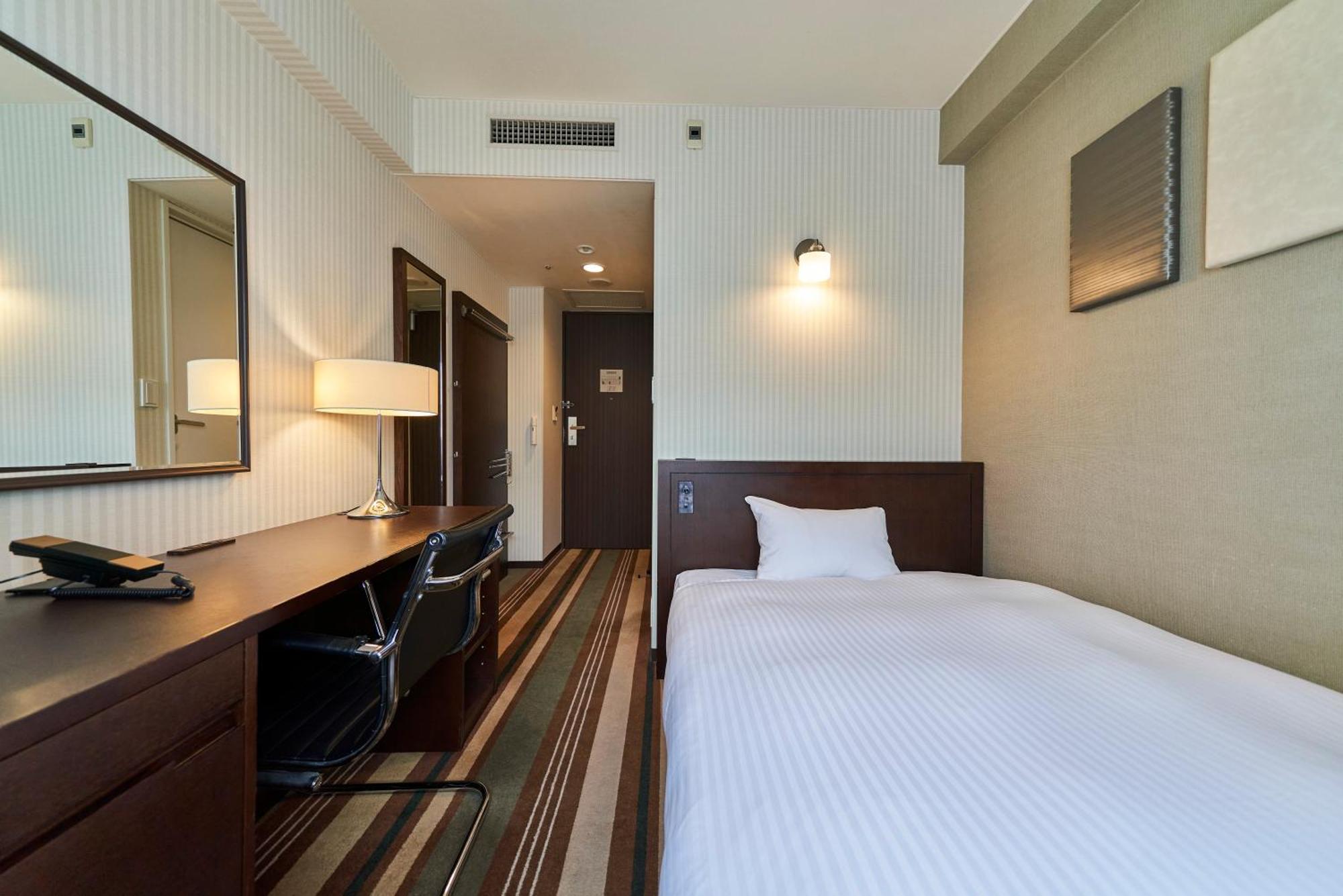 Saitama Grand Hotel Fukaya Exterior photo