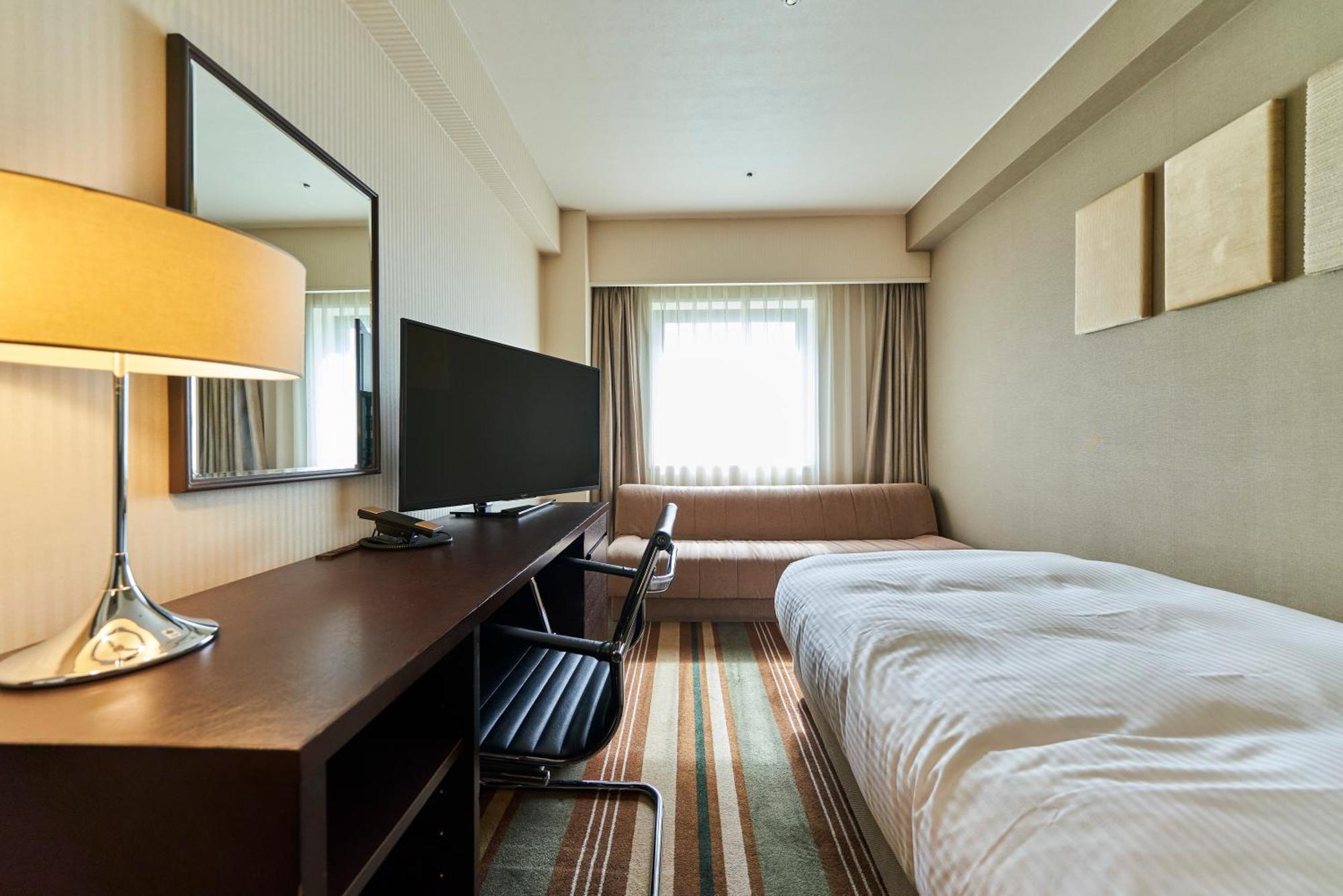 Saitama Grand Hotel Fukaya Exterior photo